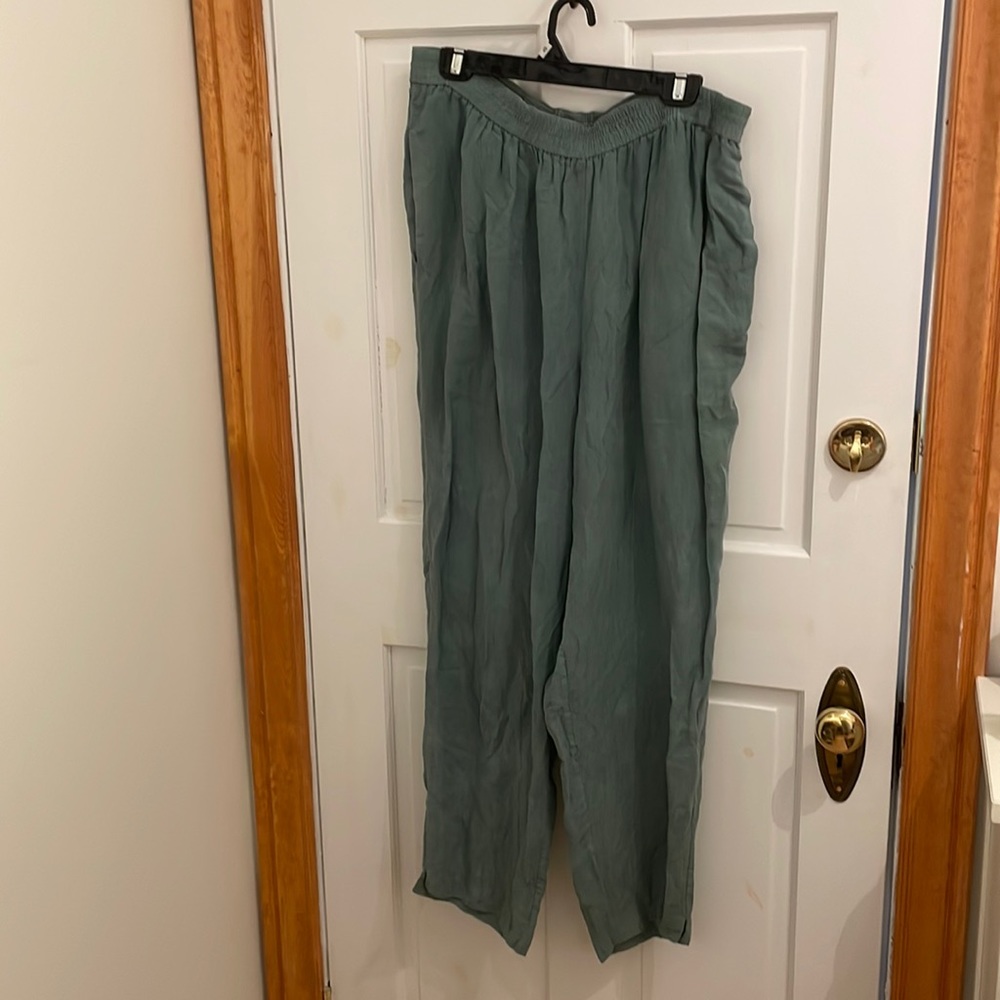Linen green hand dyed pants